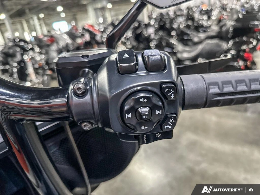 2026 Harley-davidson Street Glide alt