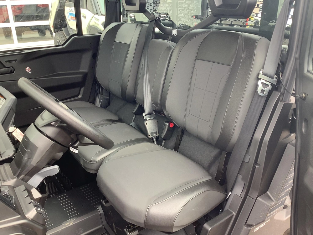 2027 Can-am Defender Hd10 Xt Cab Triple alt