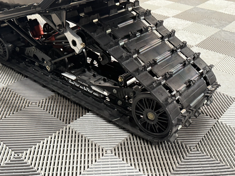 2027 Polaris Boost Indy Vr1 Dynmx137 alt