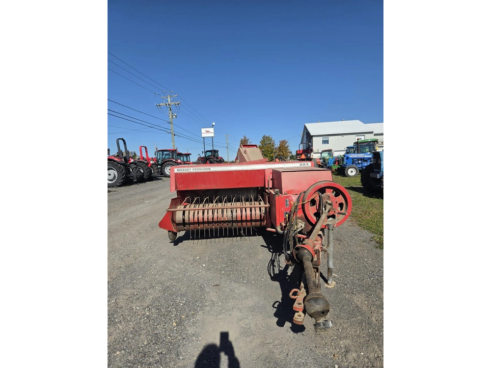 Massey Ferguson 224 None