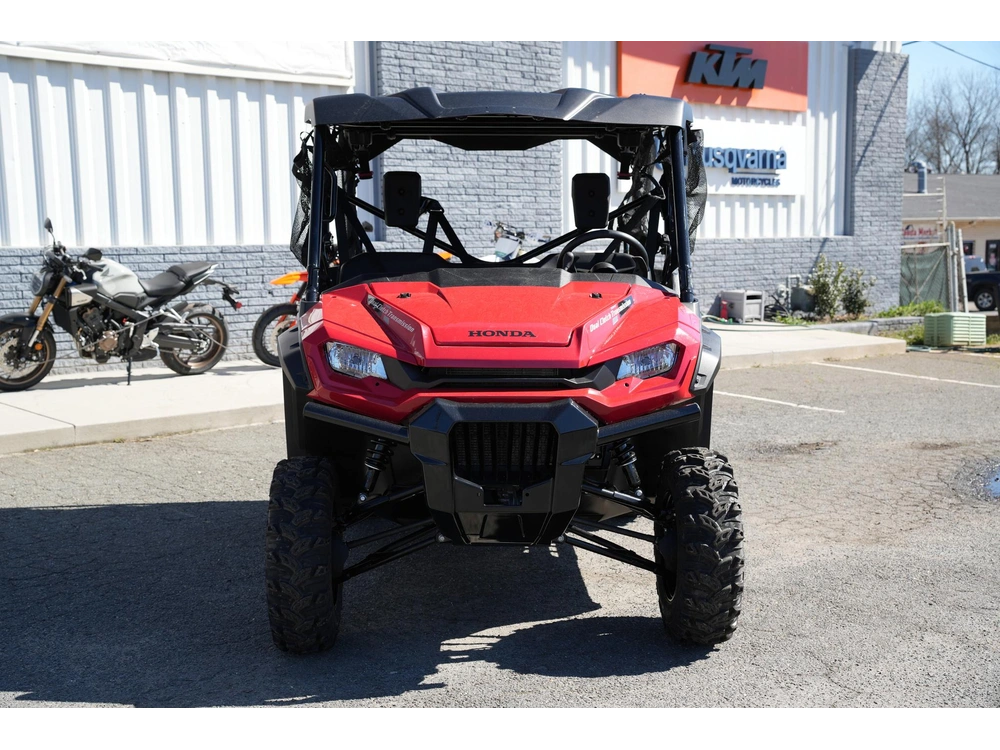 2024 Honda Pioneer 1000-5 Deluxe