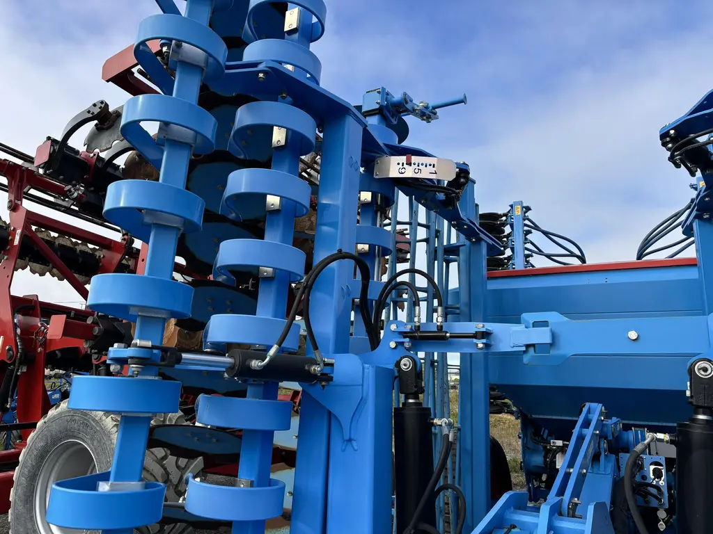 2023 Lemken Solitair 9/600