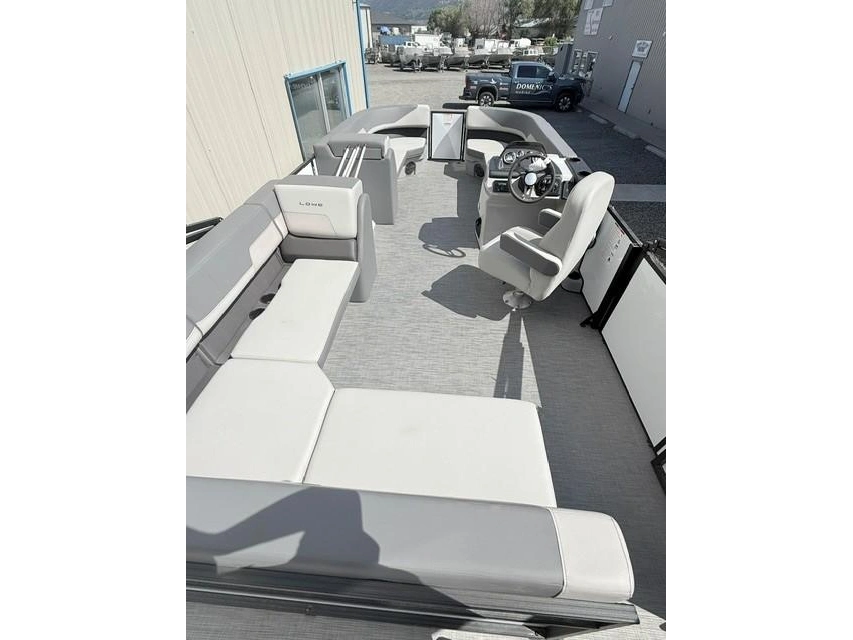 2026 Lowe Boats Ls210