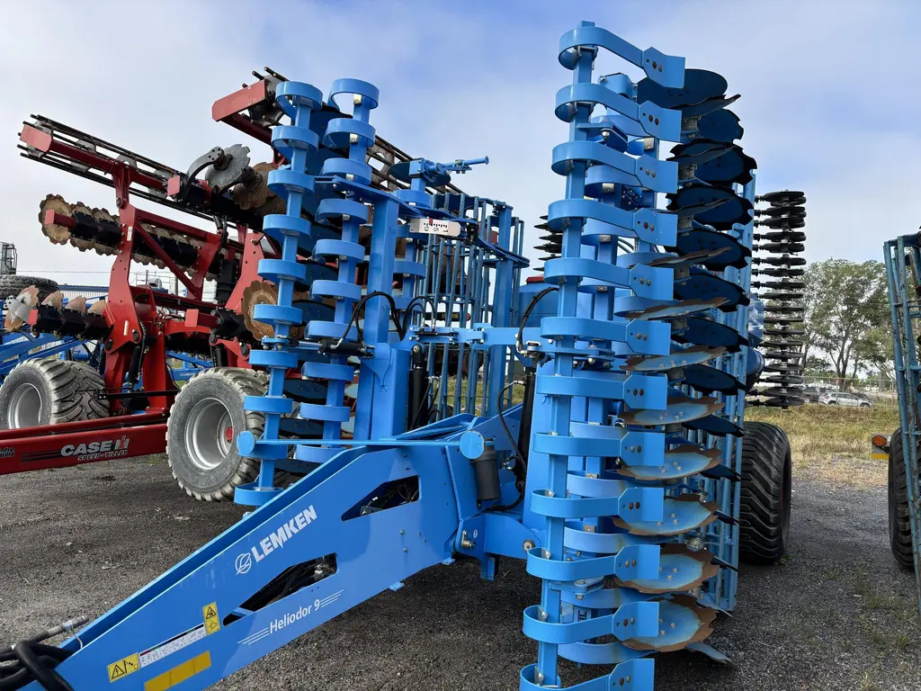 2023 Lemken Solitair 9/600