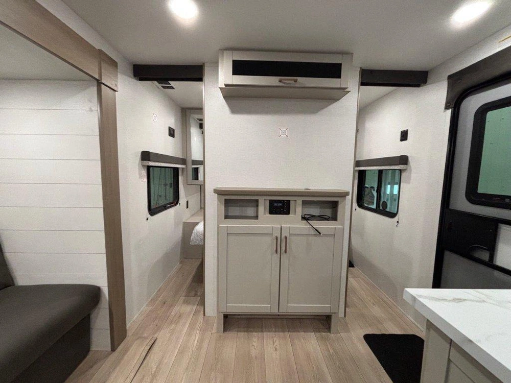 Jayco Jay Flight 261bhs 2027 alt