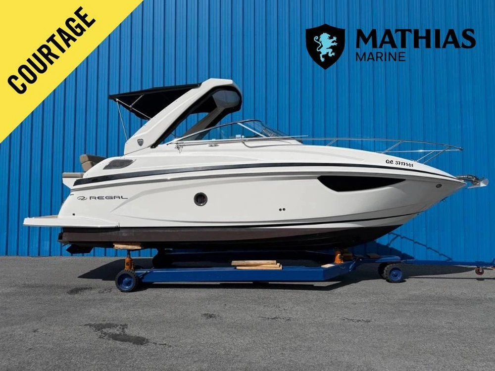 Regal 28 Express 2013 alt