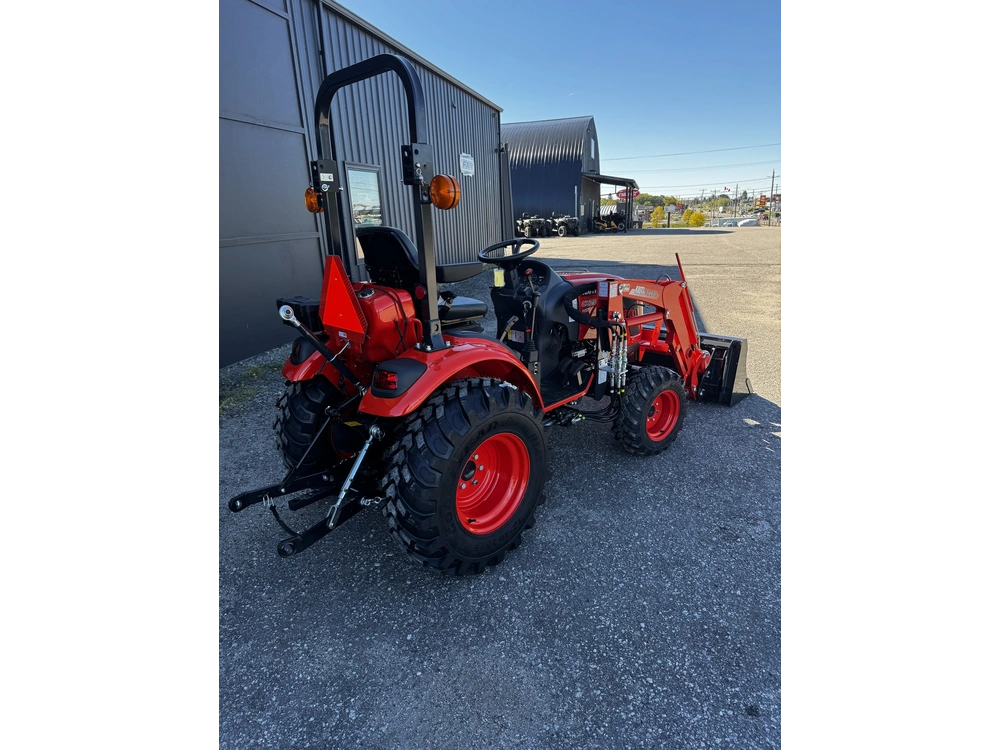 2027 Other Tractor /w Rops alt