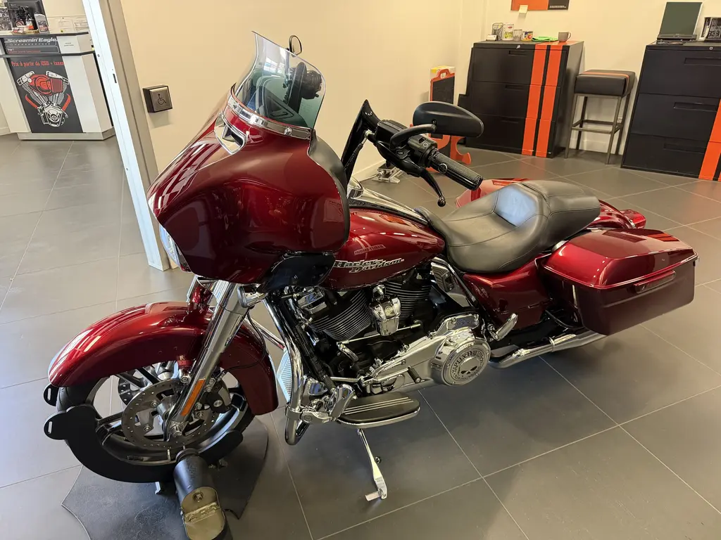 2017 Harley-Davidson FLHX STREET GLIDEFLHX