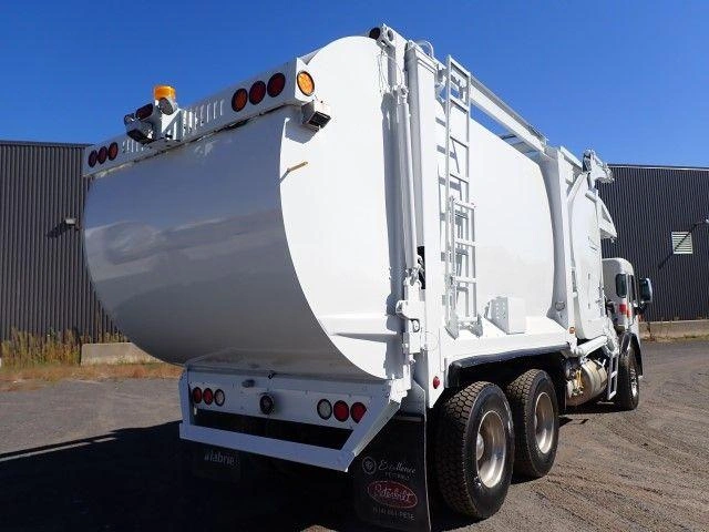 2021 Peterbilt 520