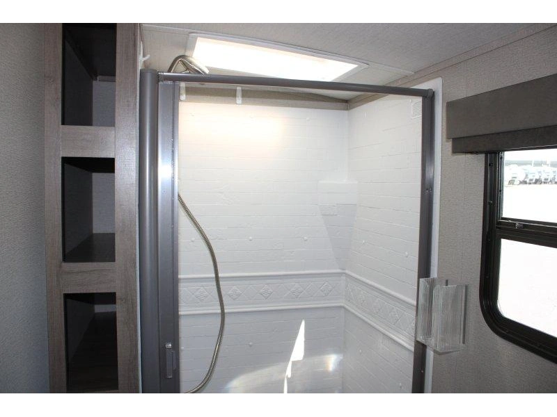 Grand Design Imagine 2800bh 2021 alt
