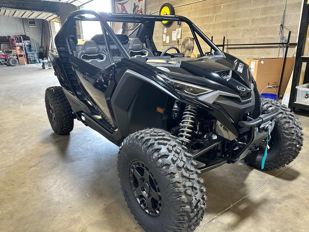 2026 Cfmoto Zforce Z10 Cf1000sz
