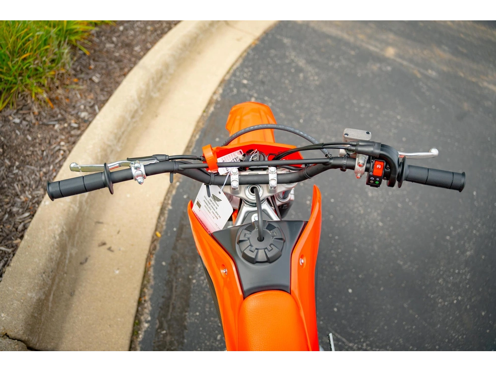 2027 Honda Crf125f Big Wheel alt