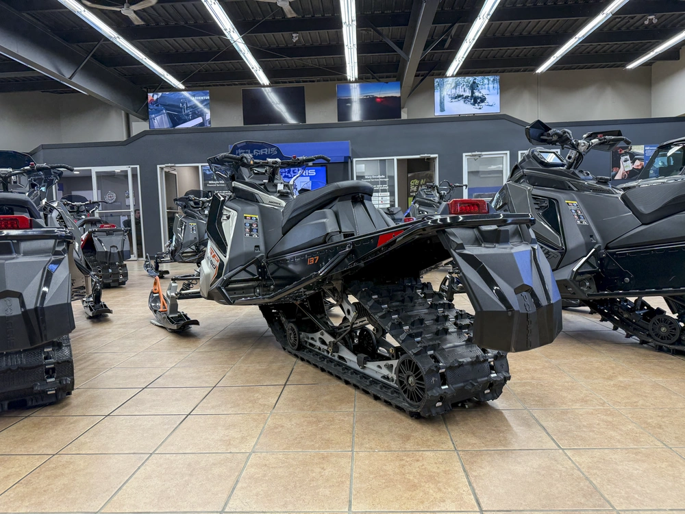 2025 Polaris 650 Indy Sp 137 Es
