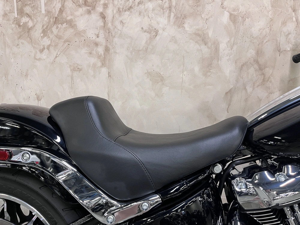 2026 Harley-davidson Fxlrst Low Rider St alt