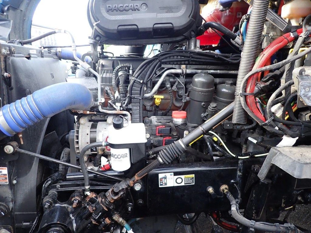 Kenworth T680 2024