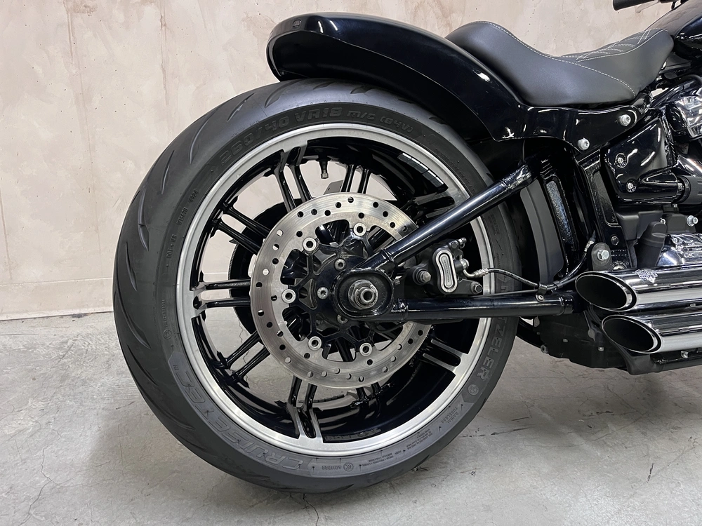 2019 Harley-davidson Fxbr 2019 Fxbr-breakout alt