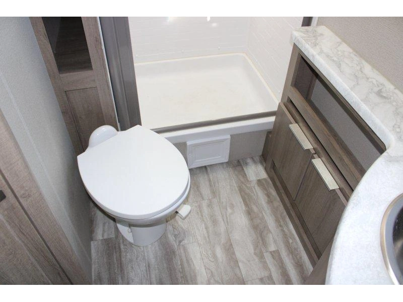 Grand Design Imagine 2800bh 2021 alt