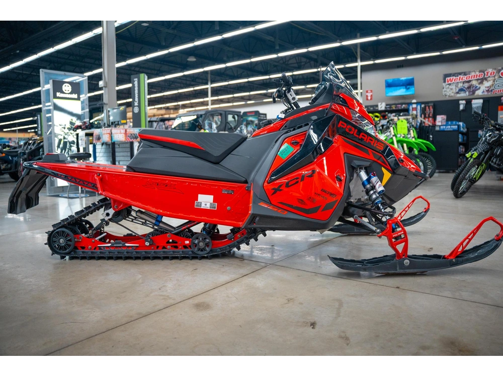 2022 Polaris 850 Indy Xcr 136 alt