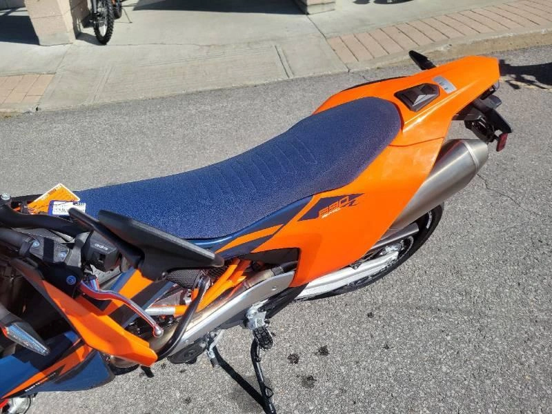 2026 Ktm 690 Smc R alt