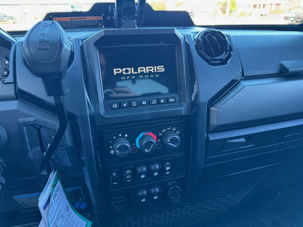 2027 Polaris Ranger 1500 Xd Crew Ns Ultimate Super Graphite alt