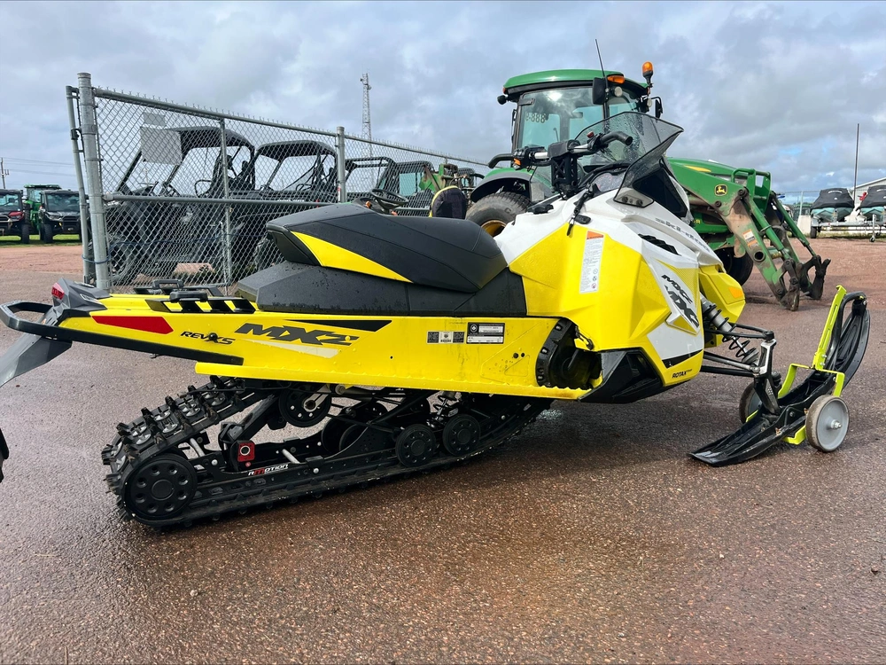 2017 Ski-doo Mxz 600 Tnt Etech alt