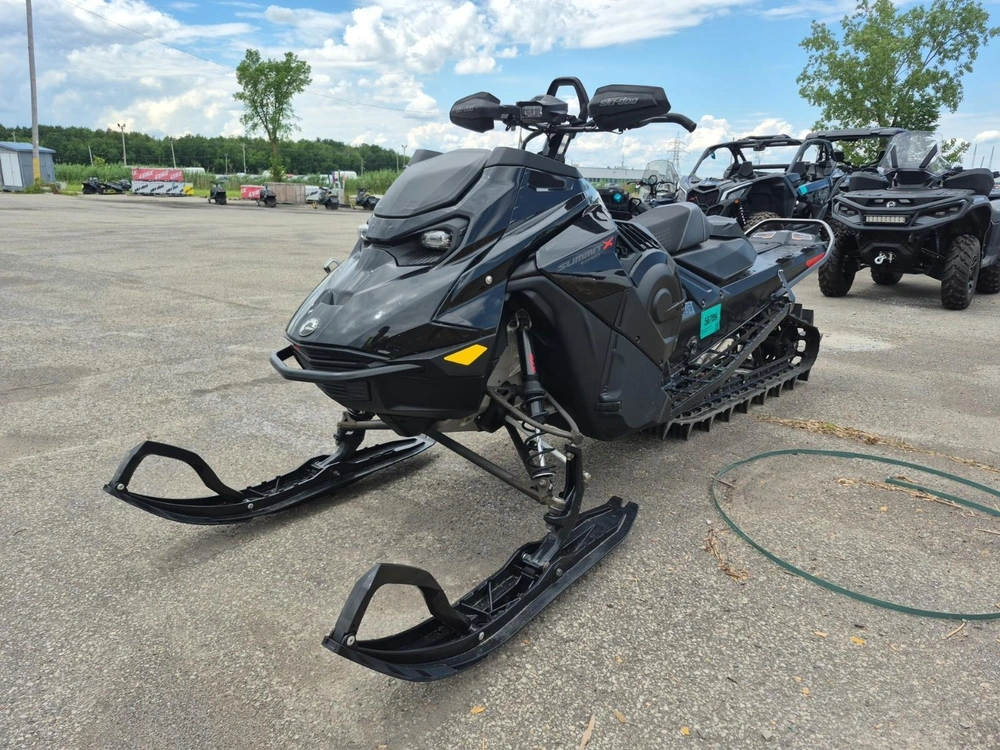 2023 Sea-doo Summit Expert 154 3" 850 Etec 10.25 Screen With Shot (black)