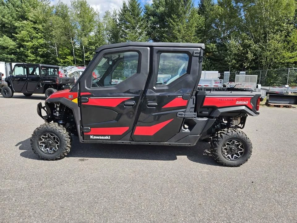 Kawasaki Ridge Crew 2025 alt
