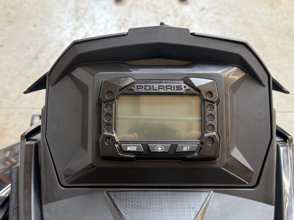 2027 Polaris 650 Switchback Xc 146 1.6 Cobra