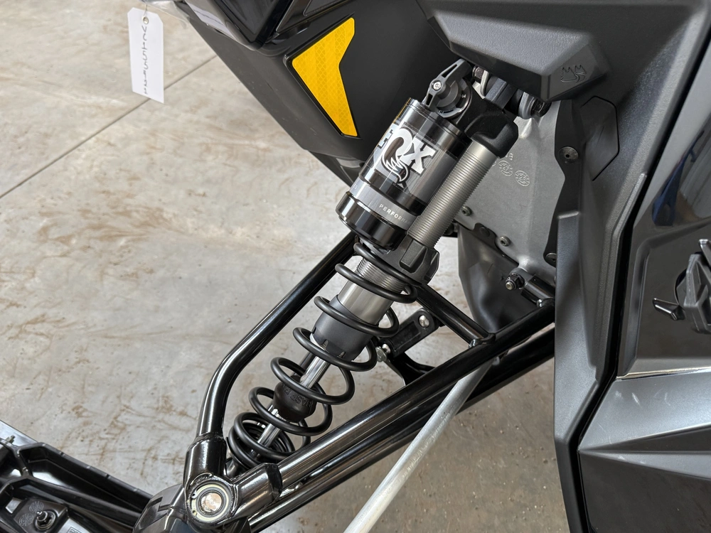 2027 Polaris 850 Indy Xc 137