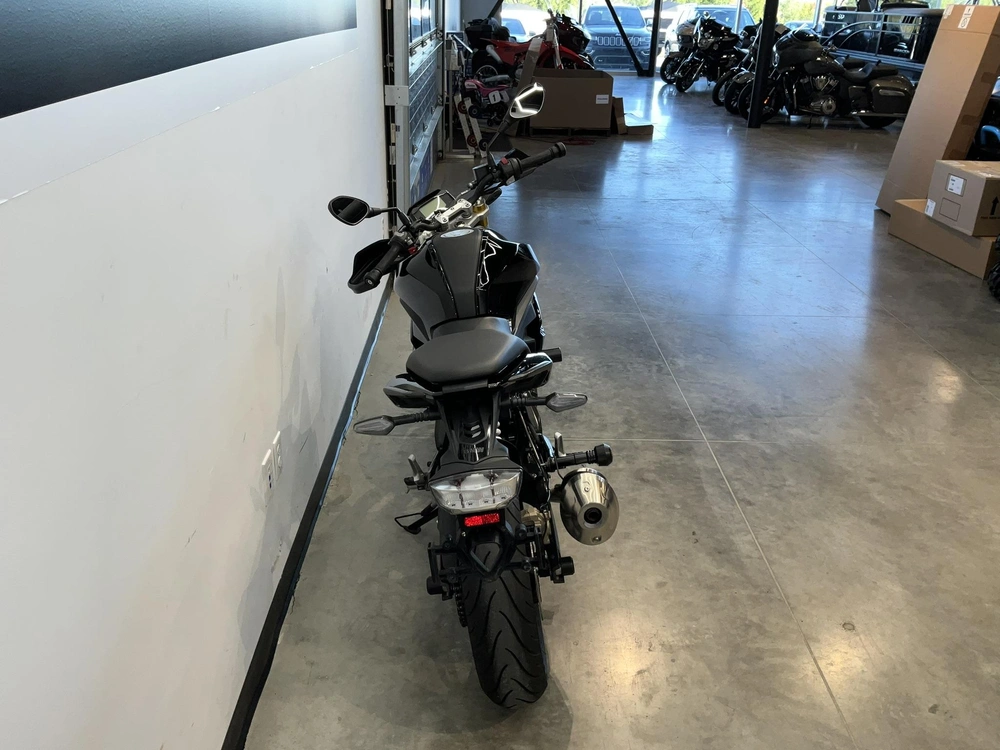 2022 Bmw G310 R