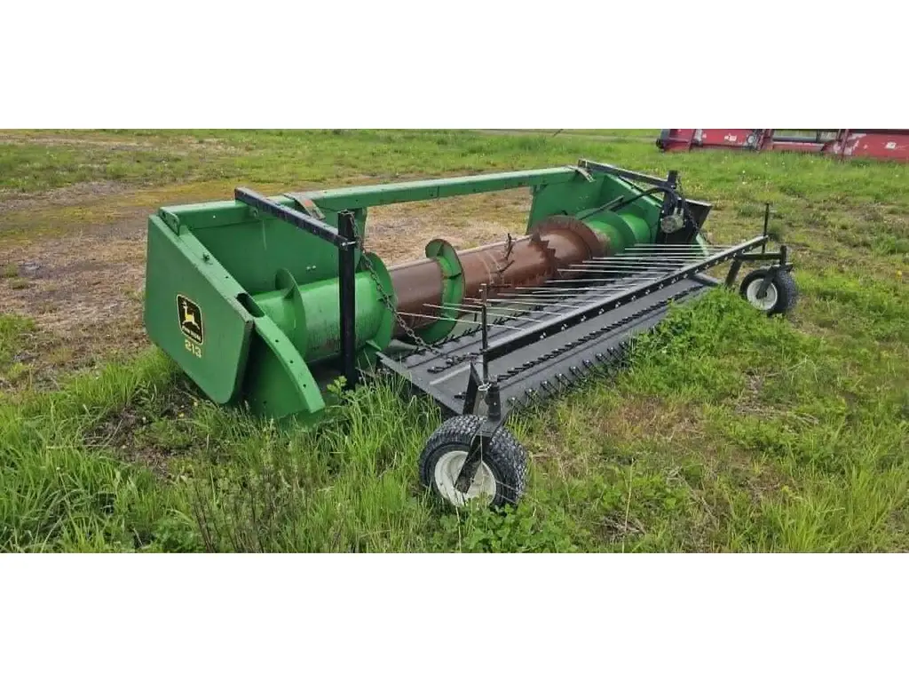 John Deere 213 1986