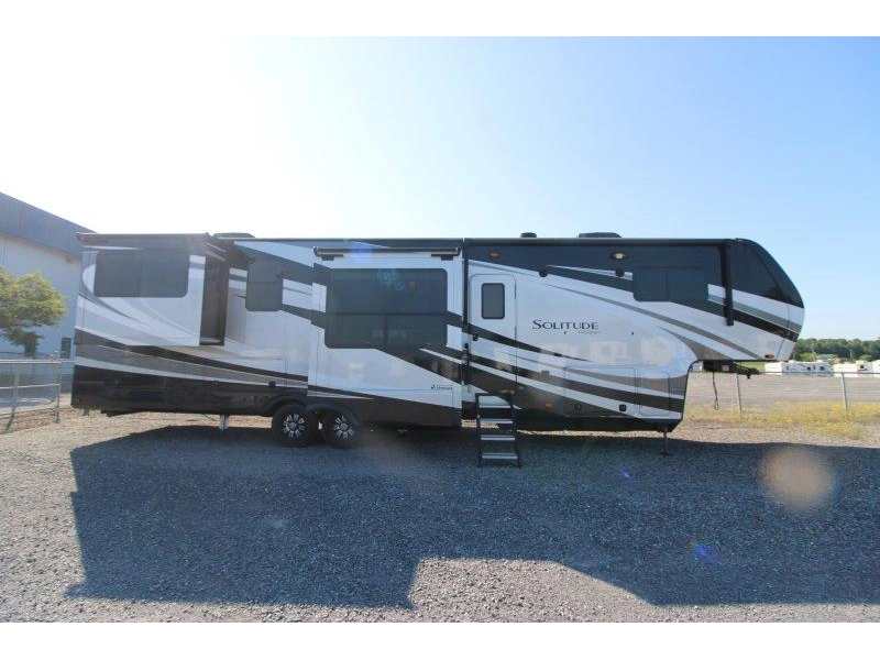 2020 Grand Design Solitude 375res alt