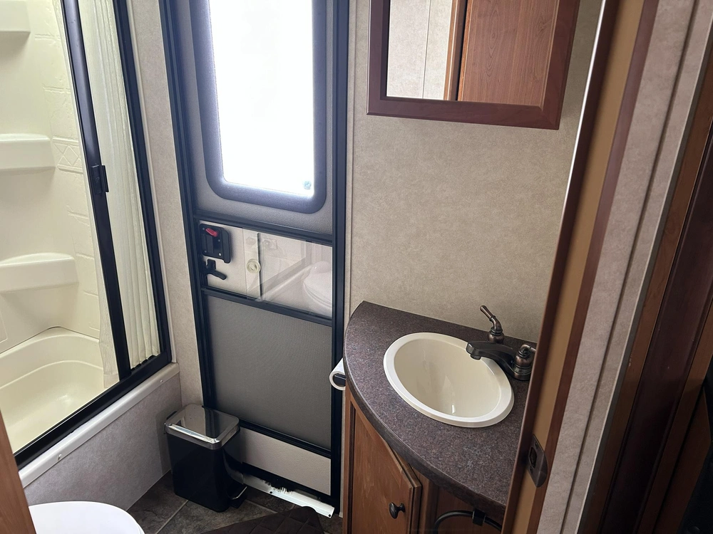2013 Crossroads Rv Sunset Trail 28bh