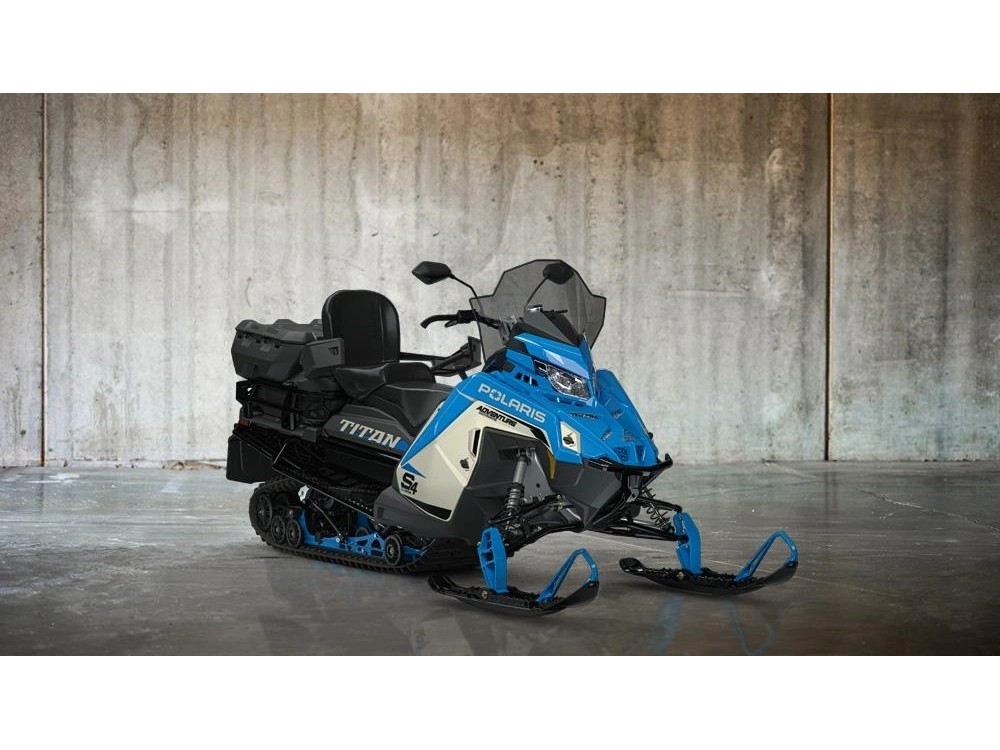 2027 Polaris 2027 Prostar Titan Adventure Ultimate 1.5 alt
