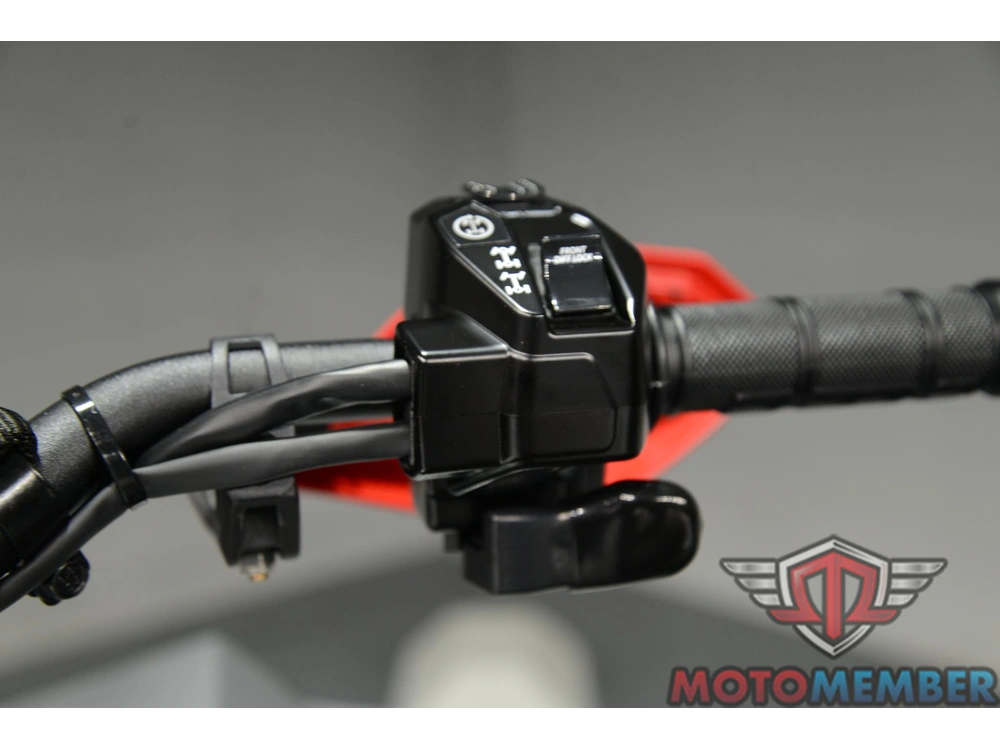 2026 Can-am Renegade X Mr 1000r alt