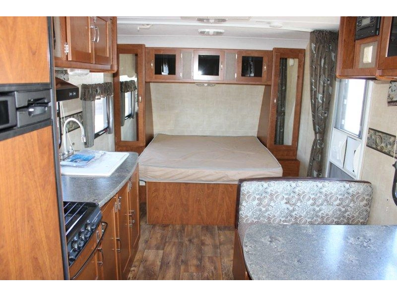 Keystone Rv Passport 238ml 2014 alt