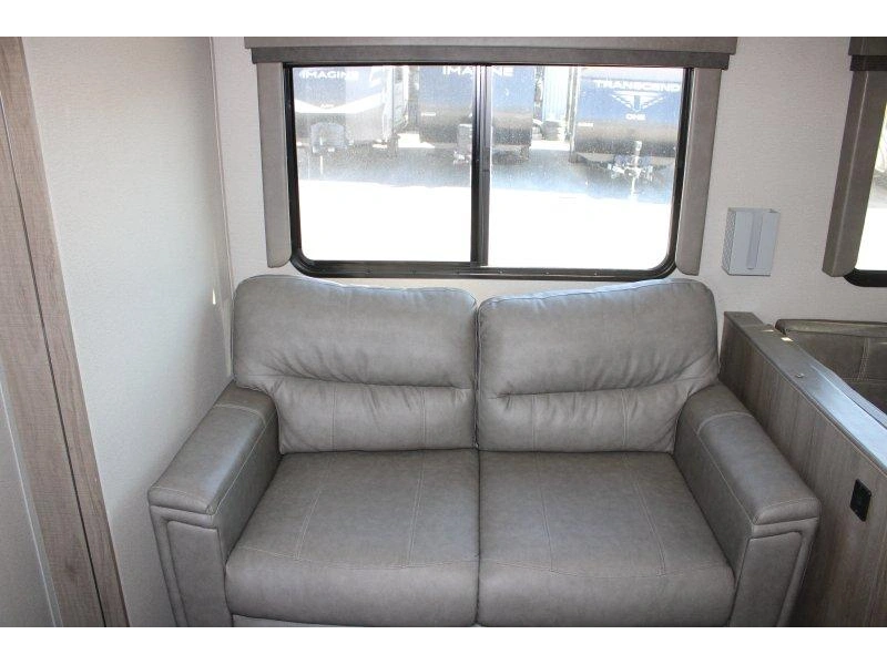 Grand Design Imagine 2800bh 2021 alt
