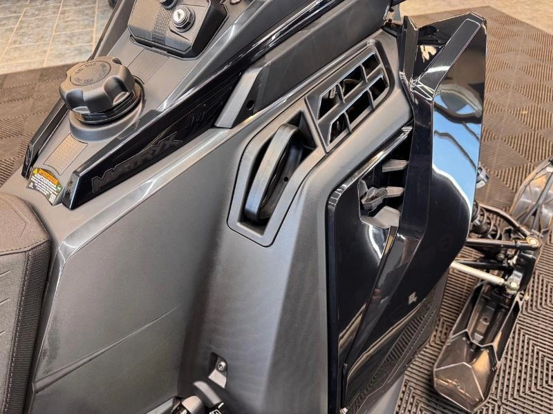 Polaris 850 Indy Xc 137 Blk 2027