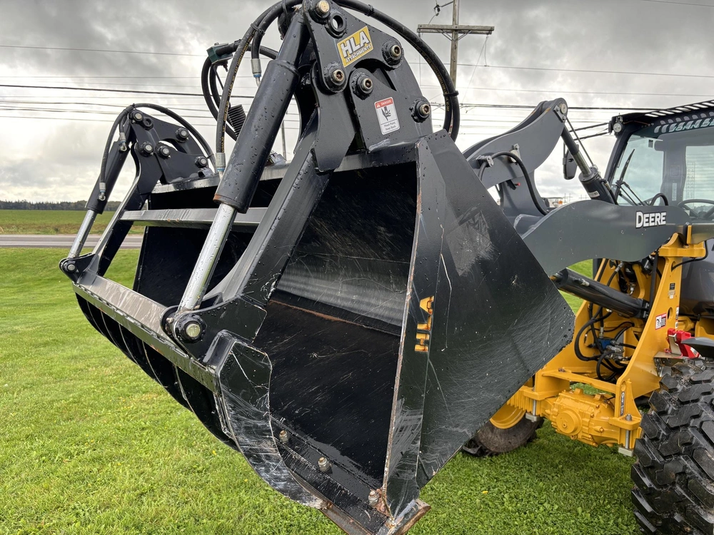 John Deere 304 G 2023