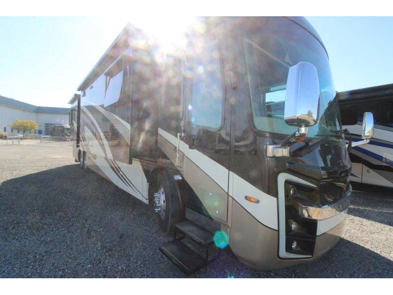 Entegra Coach Aspire 42rbq 2018 alt