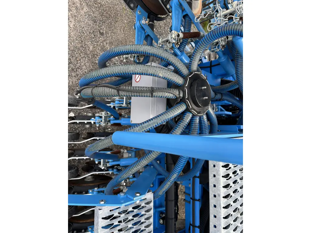 2023 Lemken Solitair 9/600