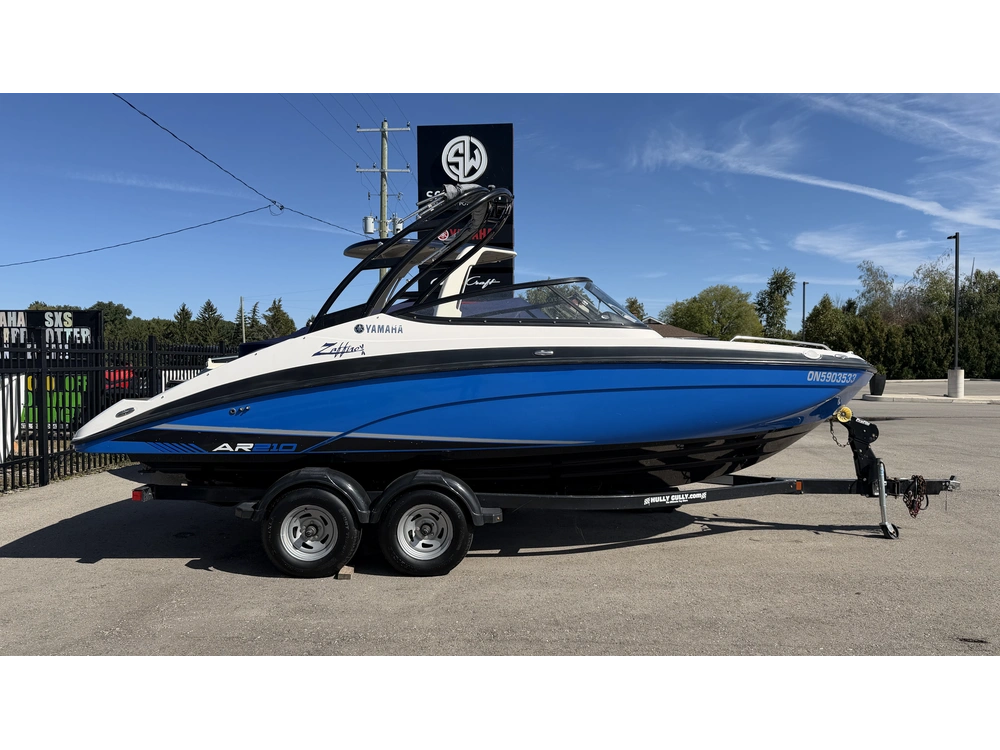 2017 Yamaha Ar210