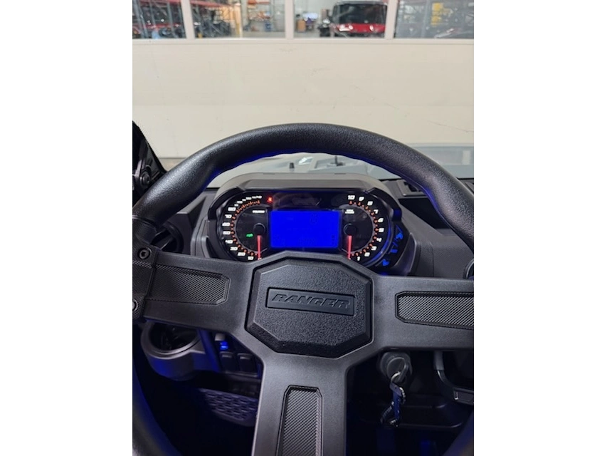 2027 Polaris Ranger Crew Xp 1000 Cab alt