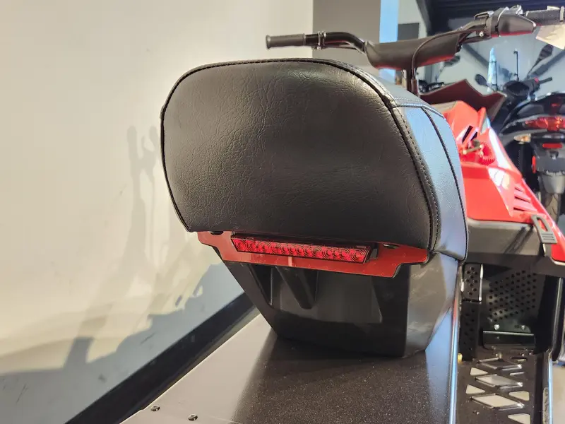 2027 Polaris INDY 200