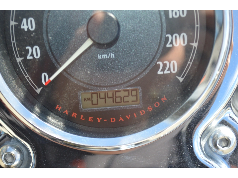 Harley-davidson Dyna Fat Bob 2012 alt