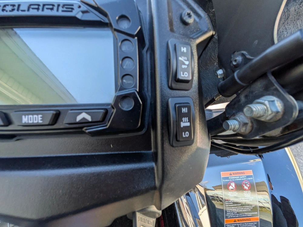 Polaris Sportsman Touring 850 Onyx Black 2024 alt