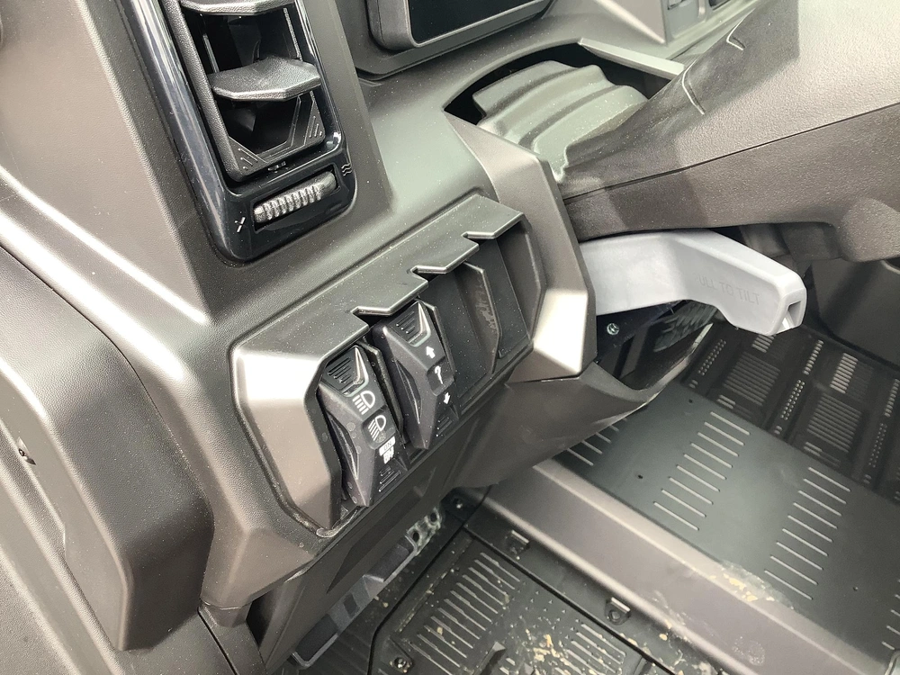 2027 Can-am Defender Hd10 Xt Cab Triple alt