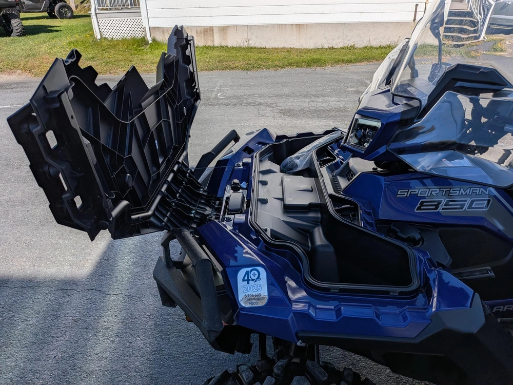 Polaris Sportsman 850 Ultimate Trail Spirit Blue 2024 alt