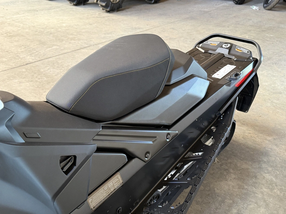 2027 Ski-doo Mxz Sport 600 Efi