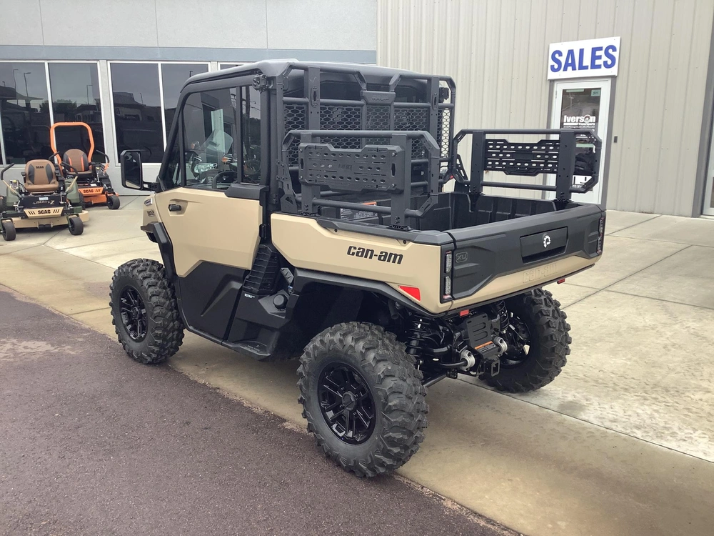 2027 Can-am Defender Hd11 Limited alt